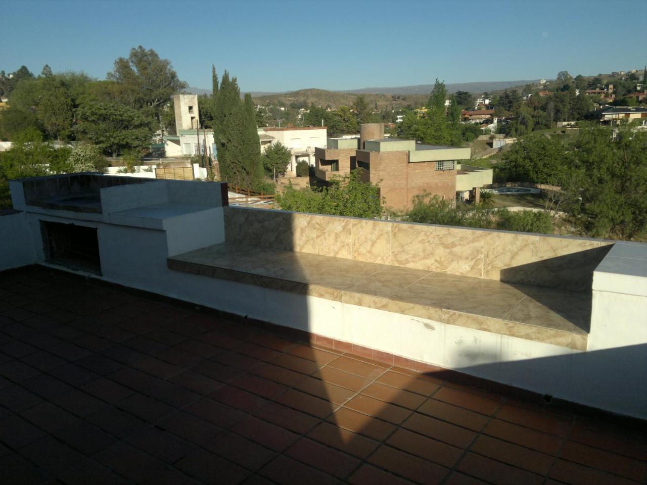 Departamentos Carlos Paz Bajada Al Lago 维拉卡洛斯帕兹 外观 照片