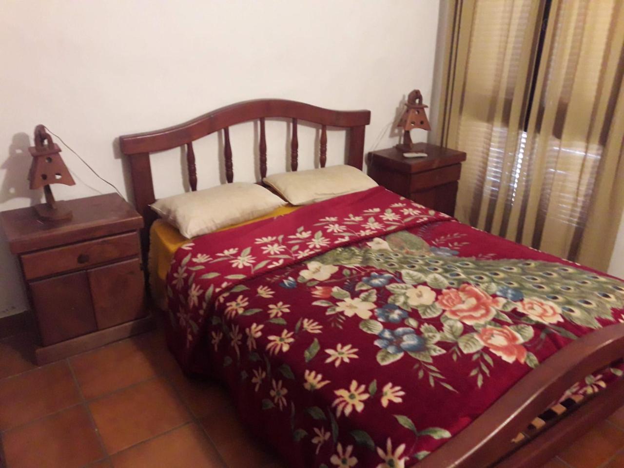 Departamentos Carlos Paz Bajada Al Lago 维拉卡洛斯帕兹 外观 照片