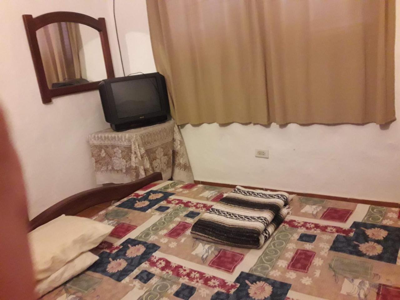 Departamentos Carlos Paz Bajada Al Lago 维拉卡洛斯帕兹 外观 照片