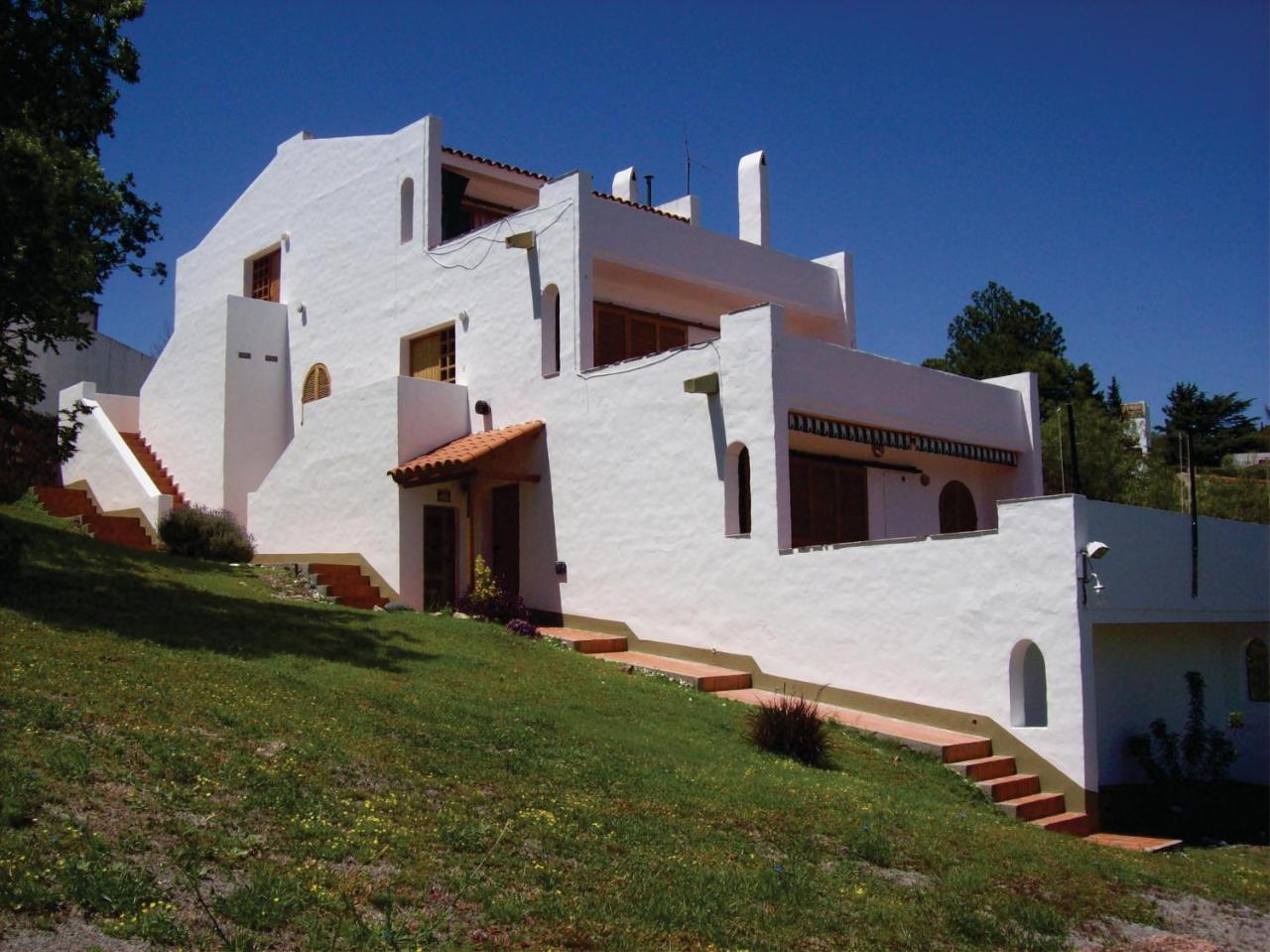 Departamentos Carlos Paz Bajada Al Lago 维拉卡洛斯帕兹 外观 照片