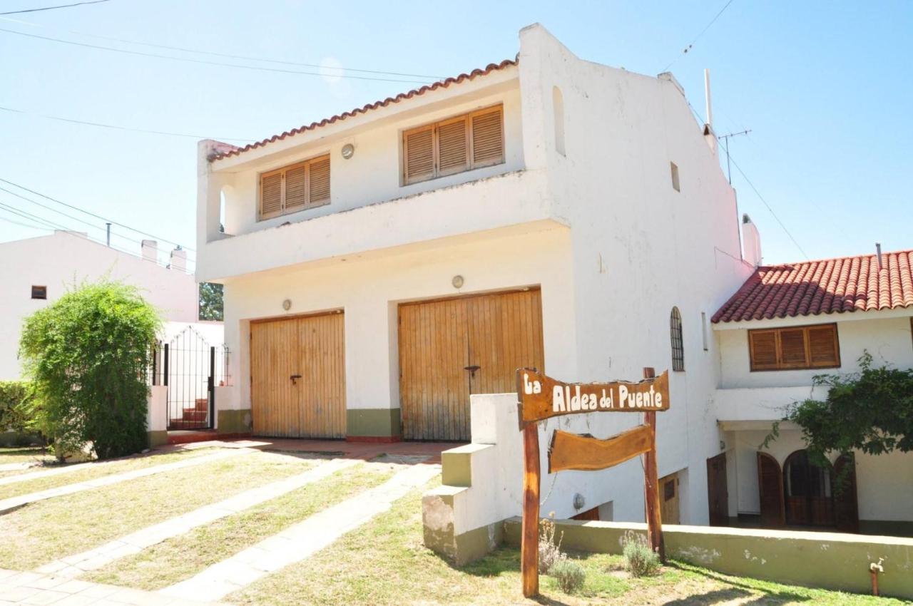 Departamentos Carlos Paz Bajada Al Lago 维拉卡洛斯帕兹 外观 照片