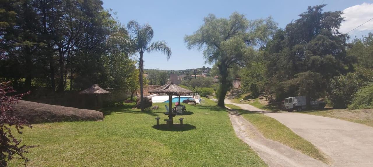 Departamentos Carlos Paz Bajada Al Lago 维拉卡洛斯帕兹 外观 照片