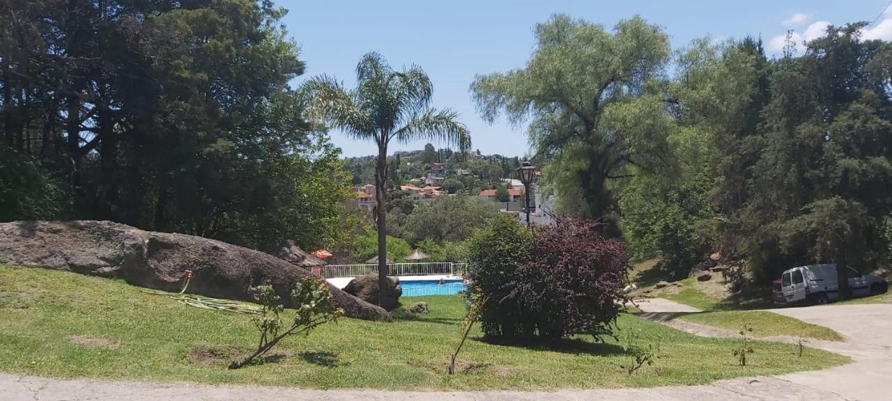 Departamentos Carlos Paz Bajada Al Lago 维拉卡洛斯帕兹 外观 照片